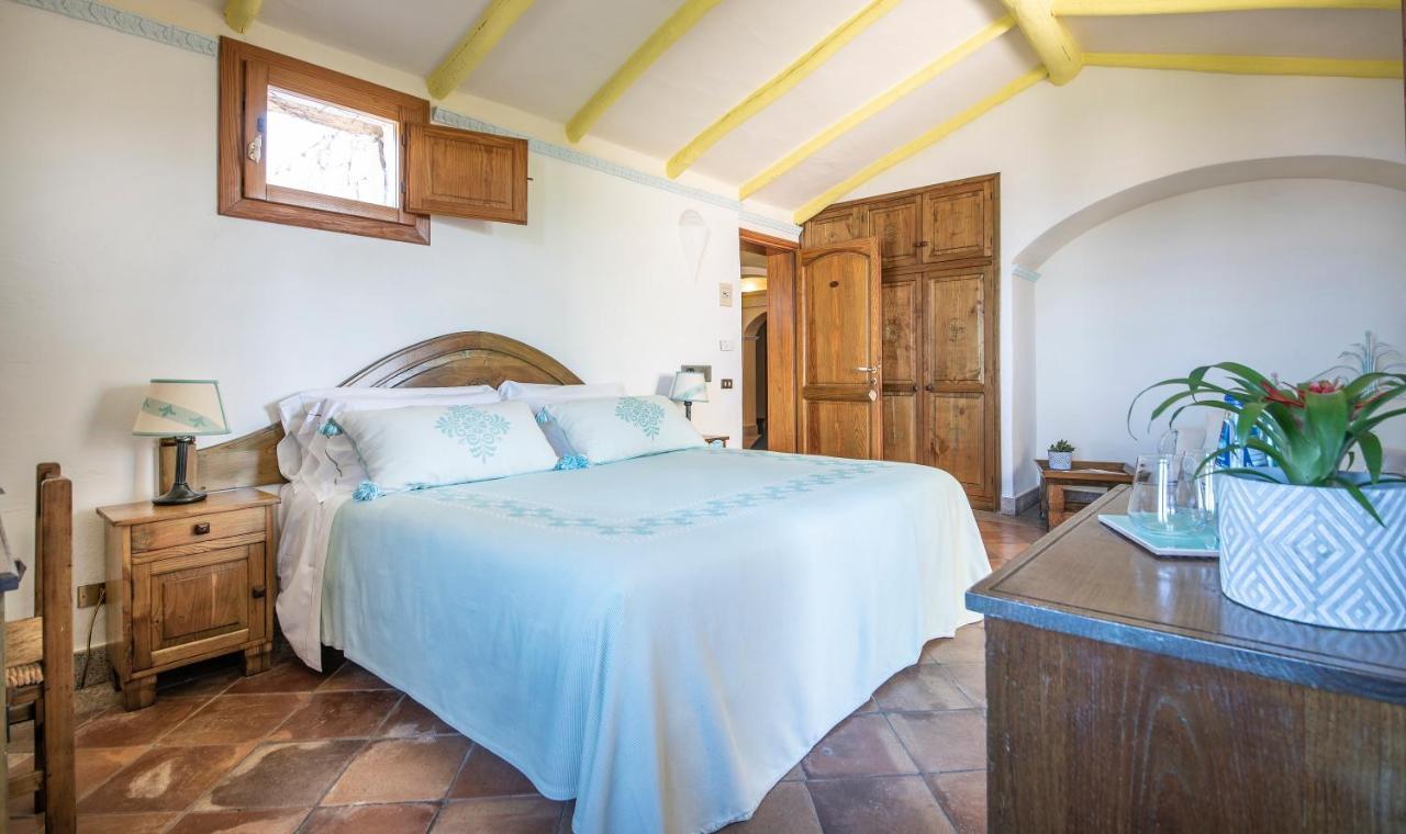 Hotel Monte Turri - Adults Only Arbatax Luaran gambar